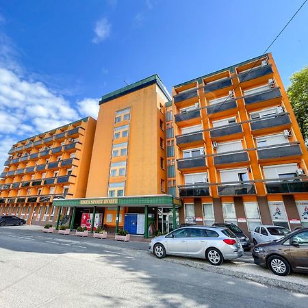 Tisza Sport Hotel Szeged Kültér fotó
